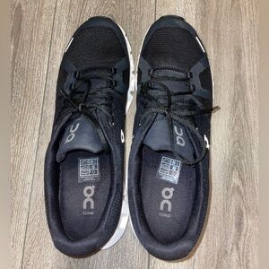 On Women’s Cloud 5 Shoes